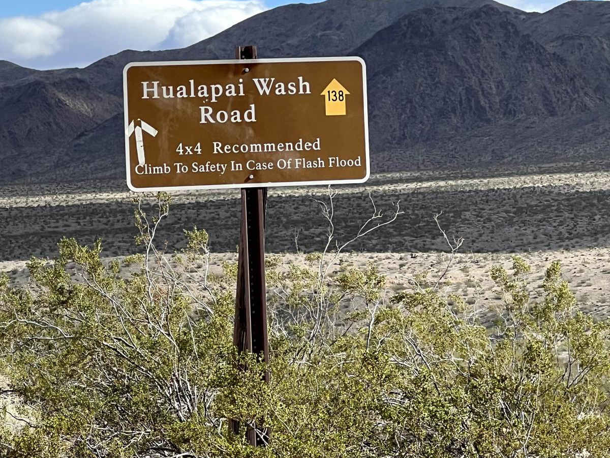Hualapai Wash Trail photo 2