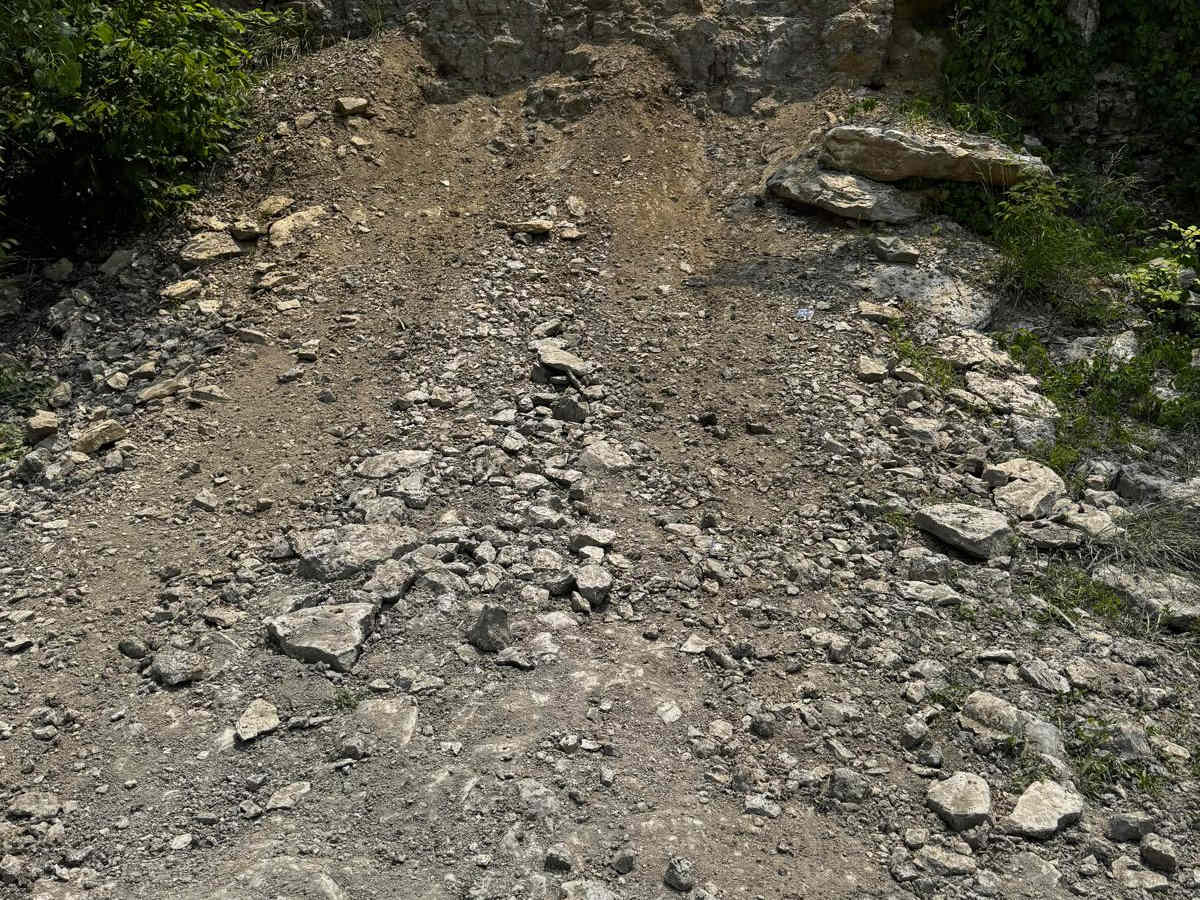 Yee Haw Ledge 101 trail photo