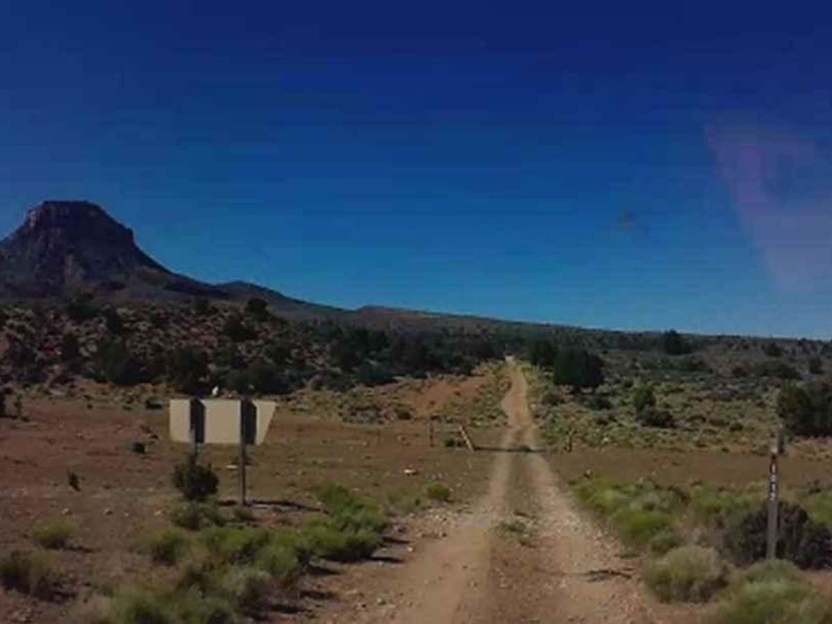 Snap Point Road BLM 1012 photo 3