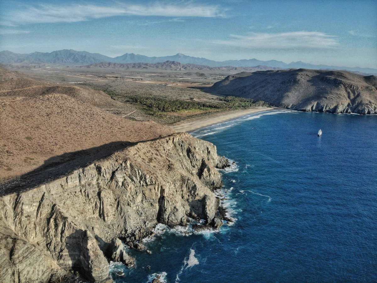 Las Palmas Beach trail photo