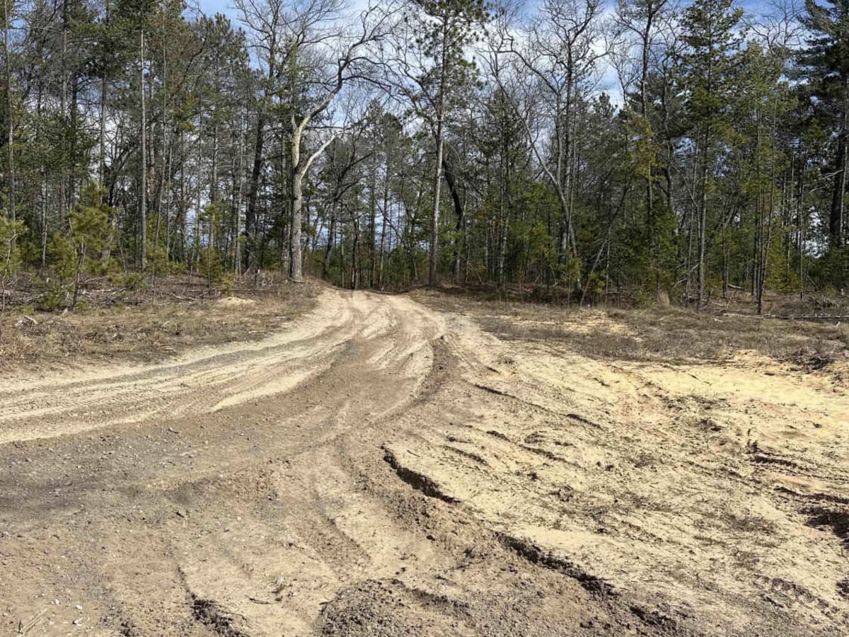 Devils Lake Loop 1 photo 3