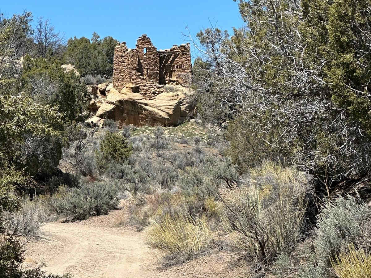 Citadel and Shaft House Pueblitos trail photo