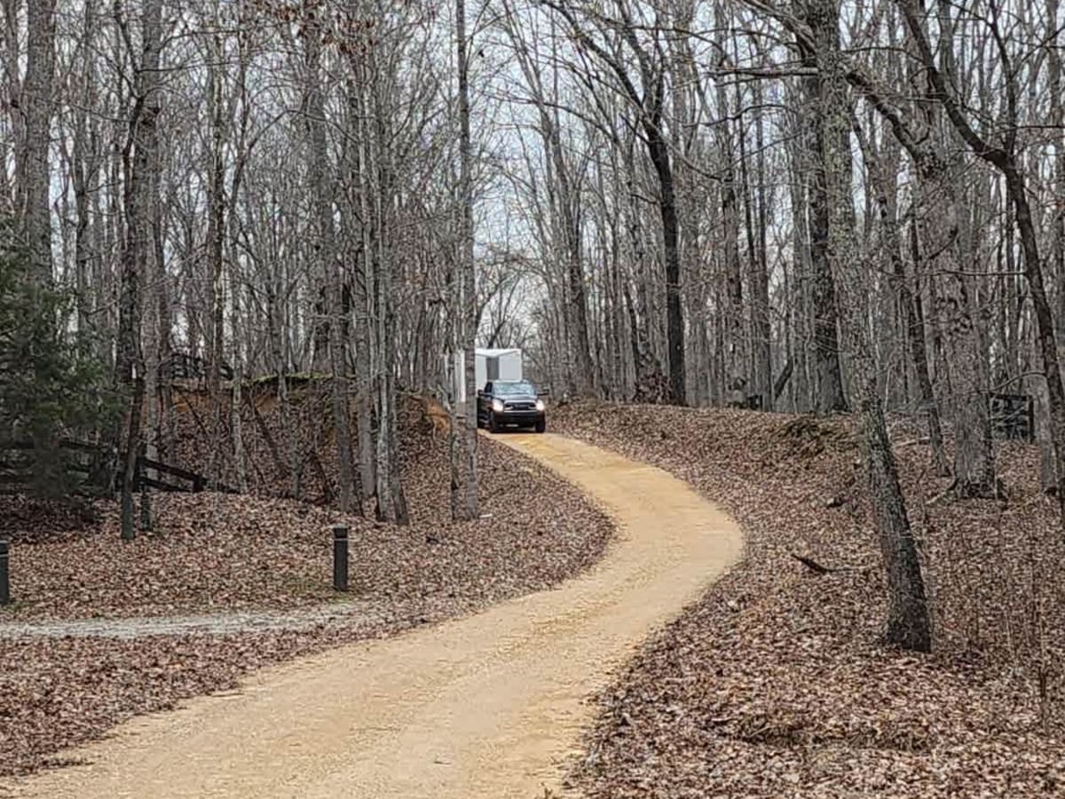Web Hollow Road photo 5