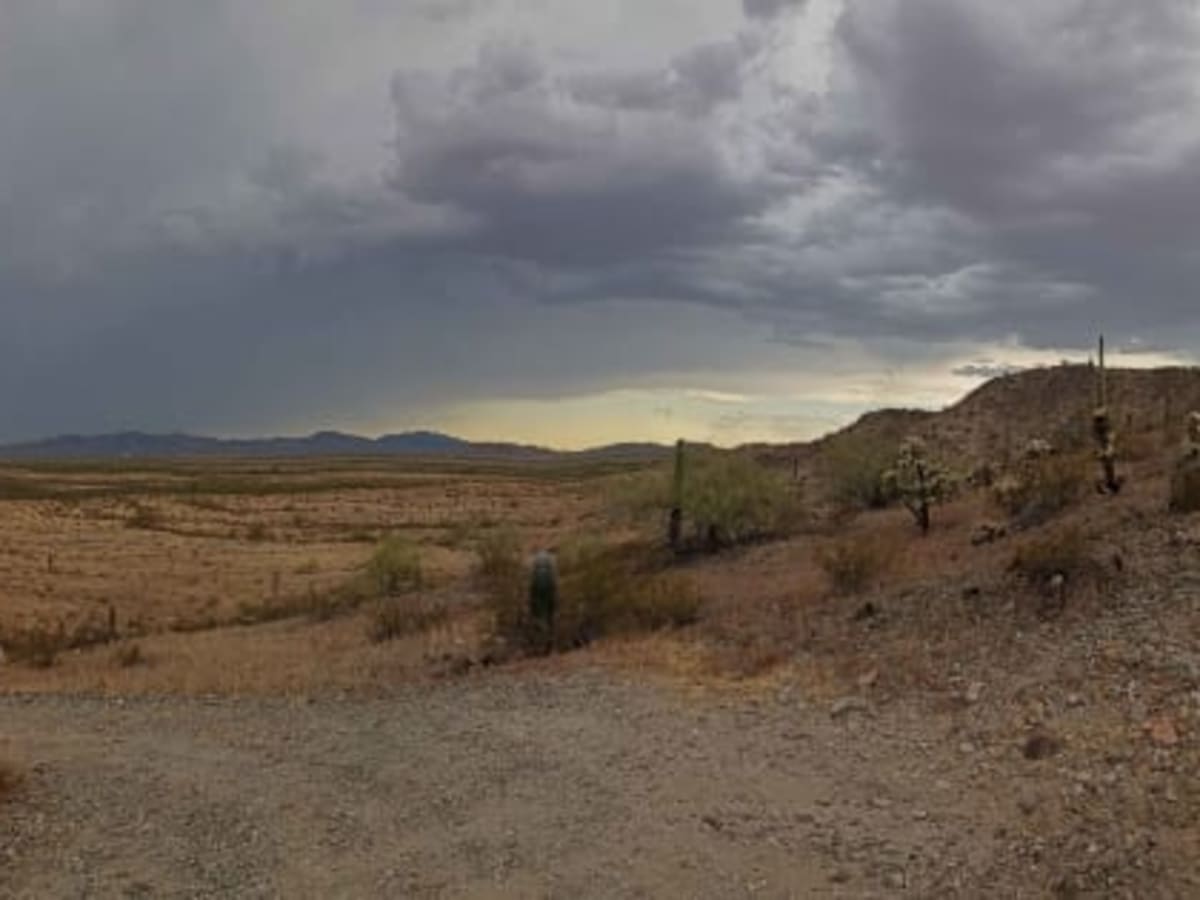 Desert Valley Mountain Overlook trail photo
