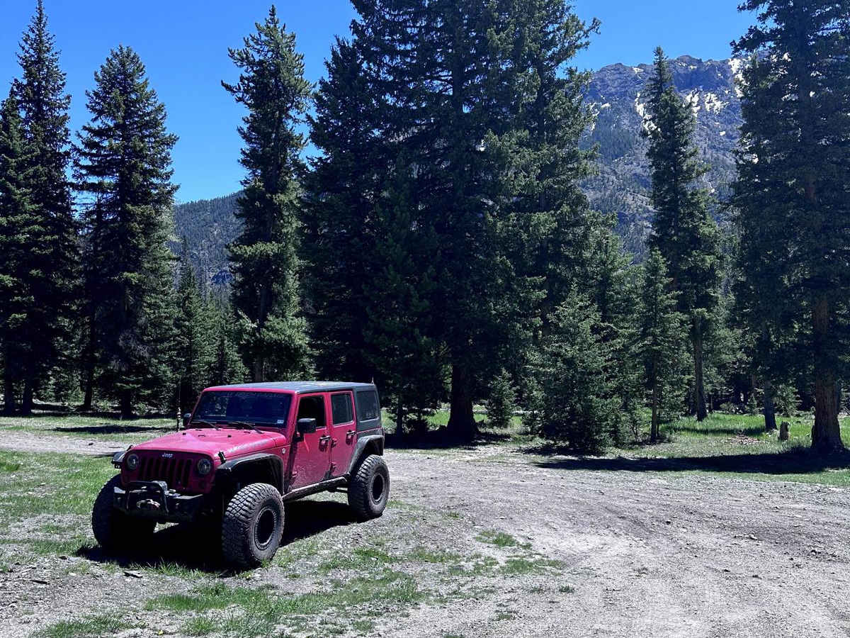 Sunlight Road trail photo