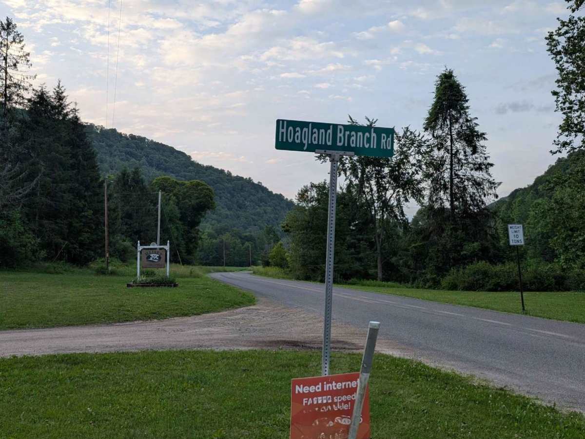 Hoagland Branch Road trail photo