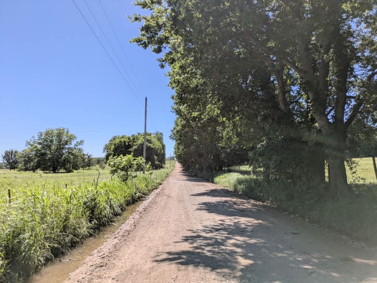 West 780 trail photo