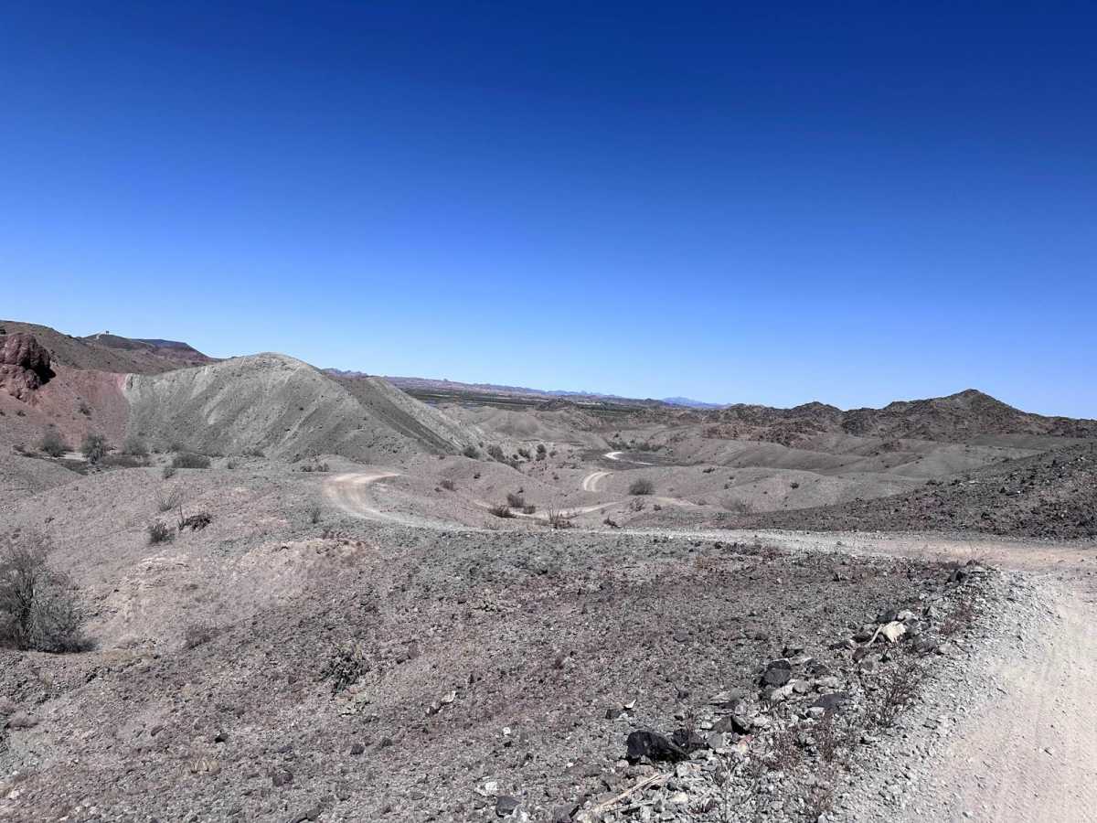 LCR1827 photo 3