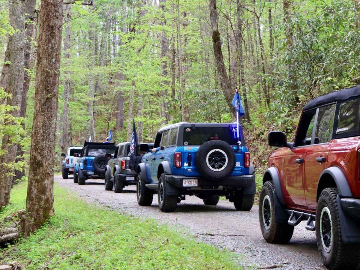Rich Mountain Road photo 2