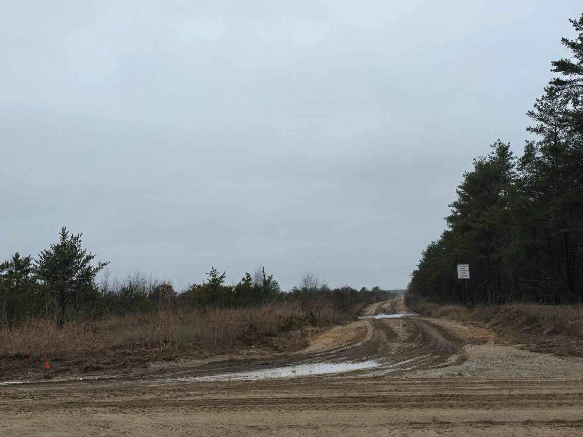 East Oyster Road photo 5