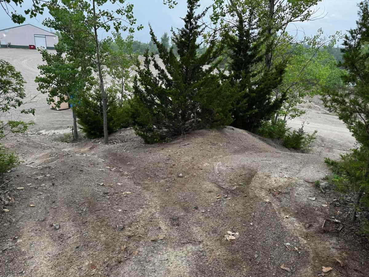 Power Line Island 163 photo 2