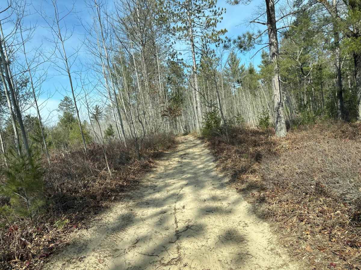 Devils Lake Loop 2 photo 3