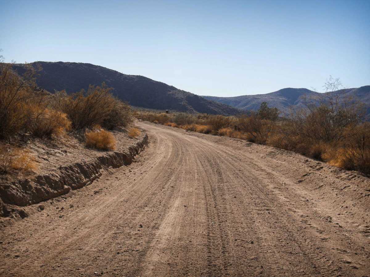 Santa Maria River Road photo 2