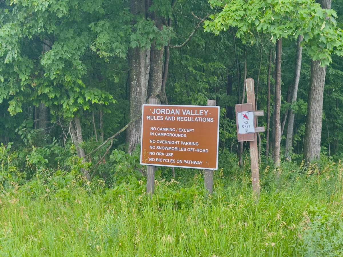 Deadman Hill Road photo 4
