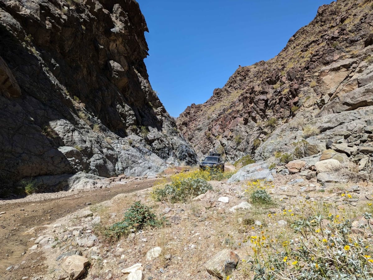 Goler Canyon Road photo 4