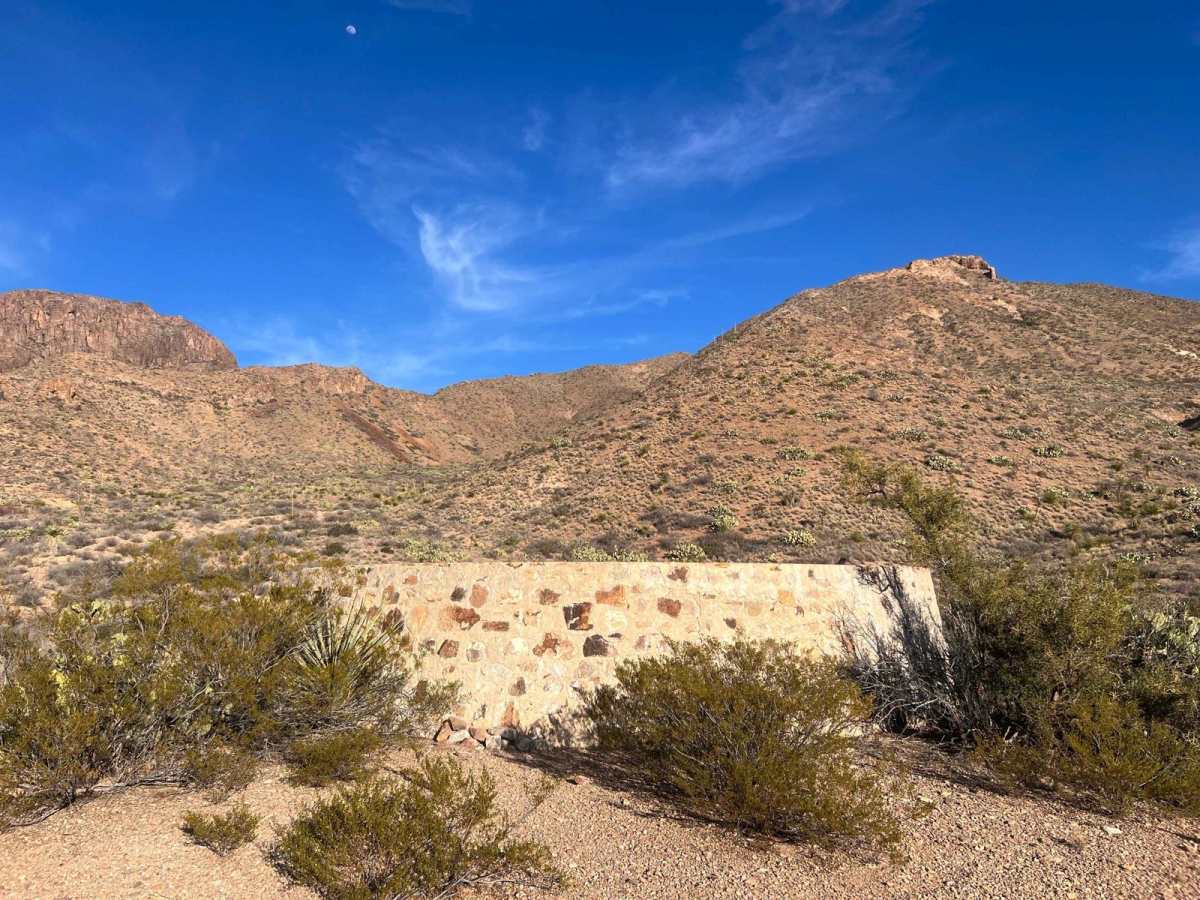Canyon Road photo 4