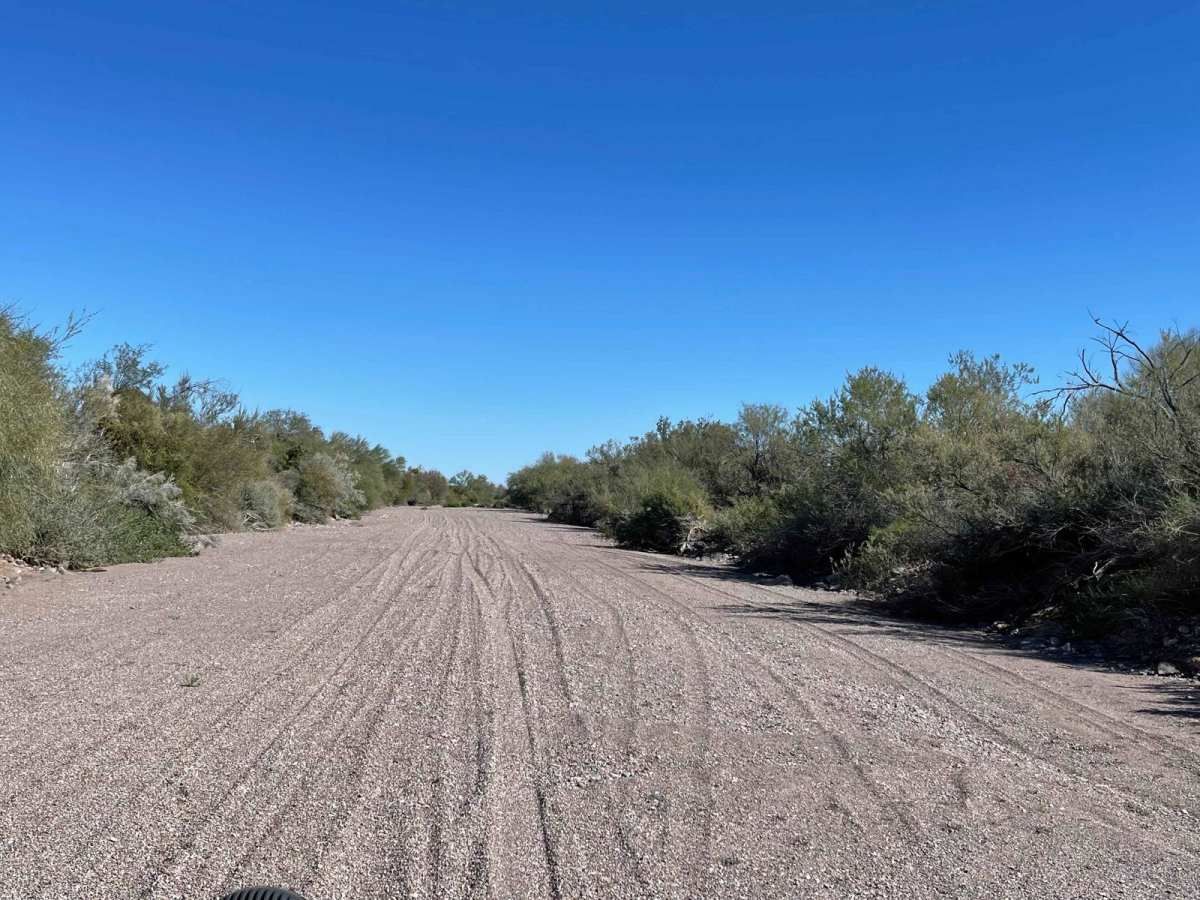 Middle Red Raven Wash photo 4