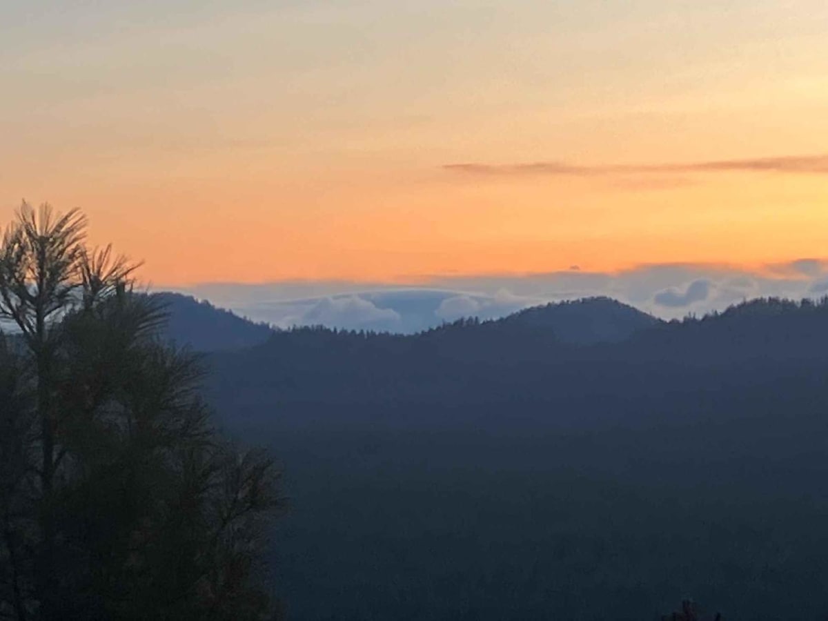 Green Butte Summit trail photo