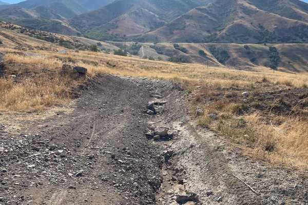 Bates Canyon Trail