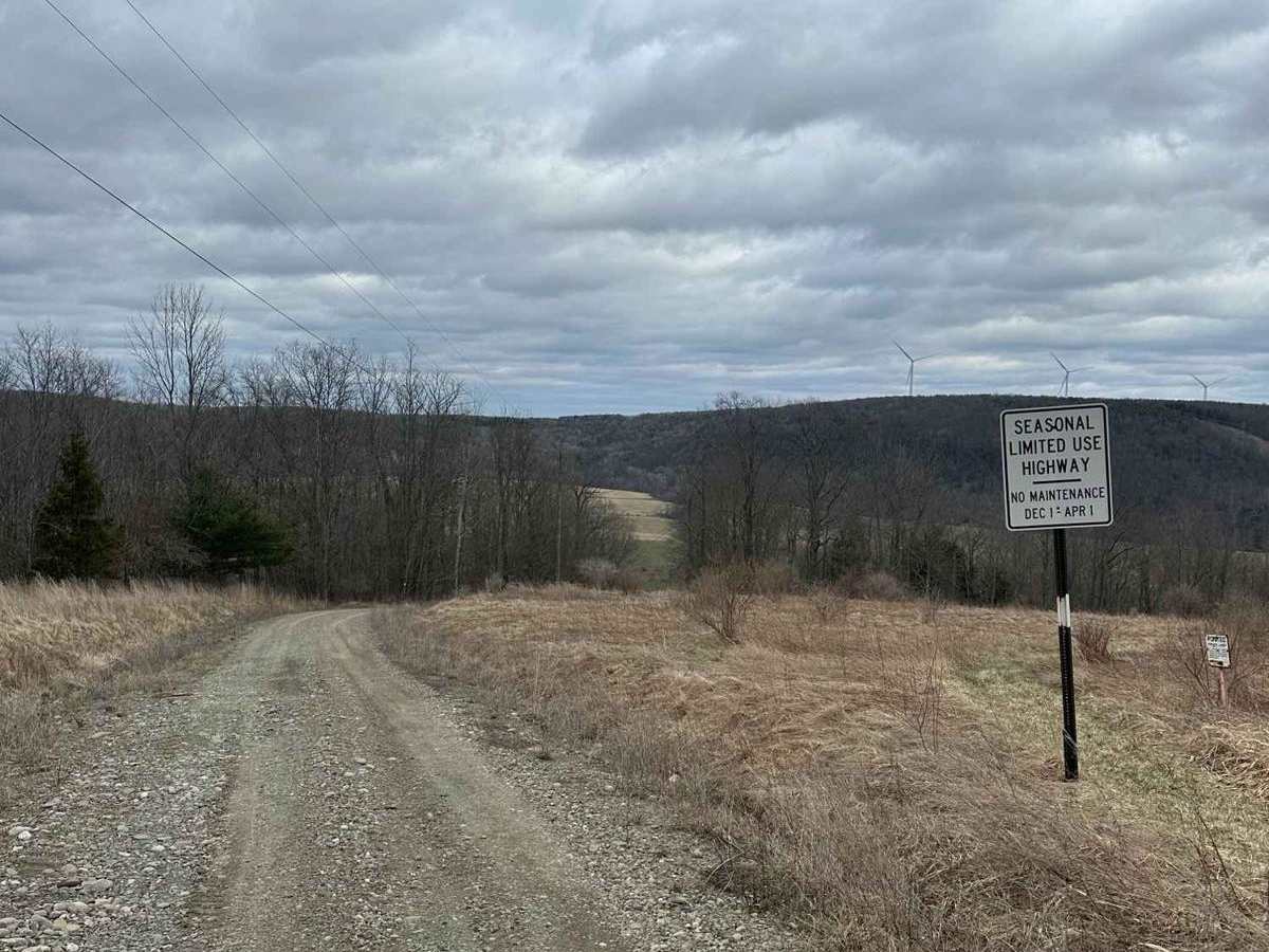 Spencer Hill Road photo 2
