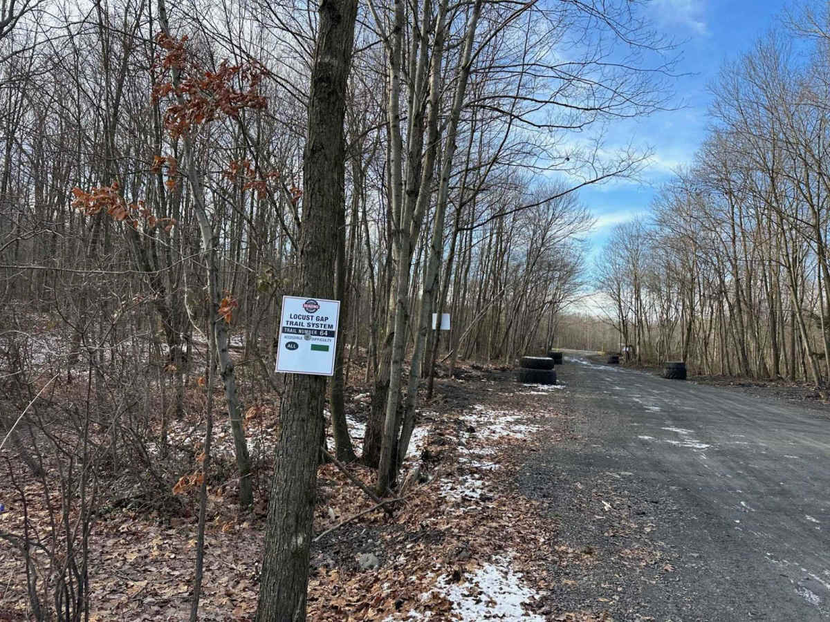 Locust Gap Entrance photo 3