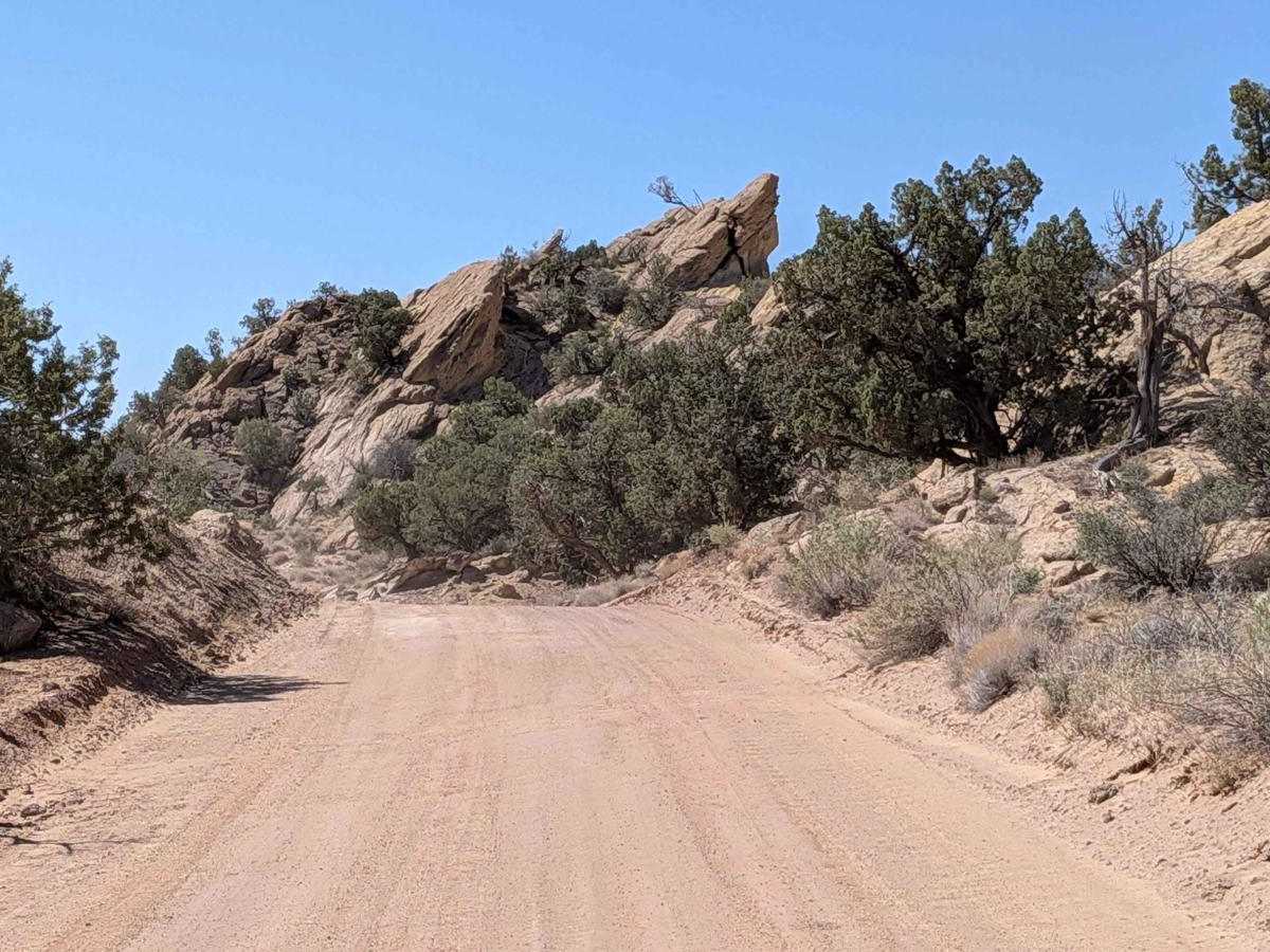 Notom - Bullfrog Road South trail photo