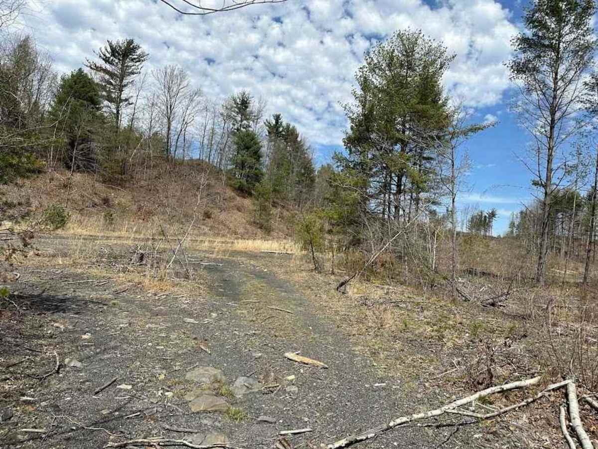 St. Keirns 74 trail photo