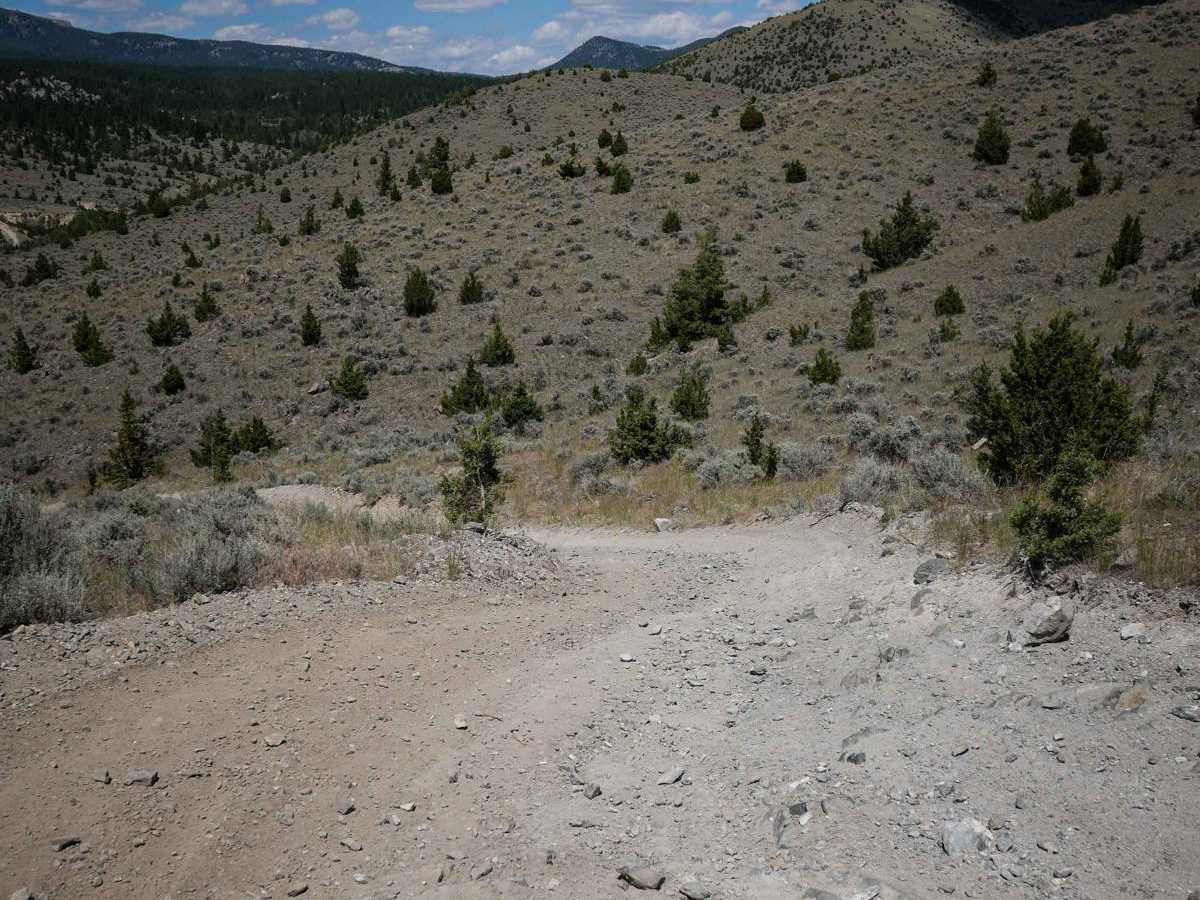 BLM 16 (Pipestone Exit Trail) photo 3