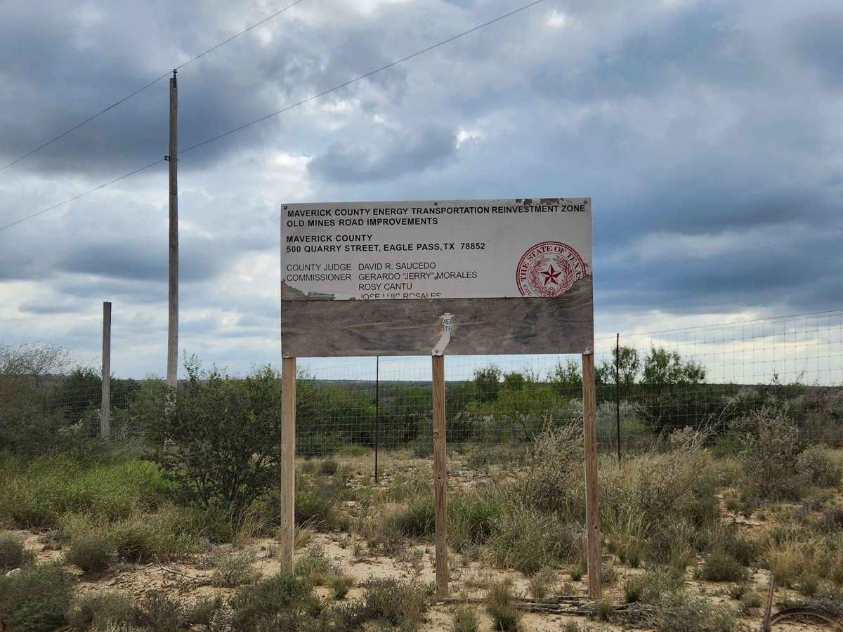 Old Mines Road photo 6