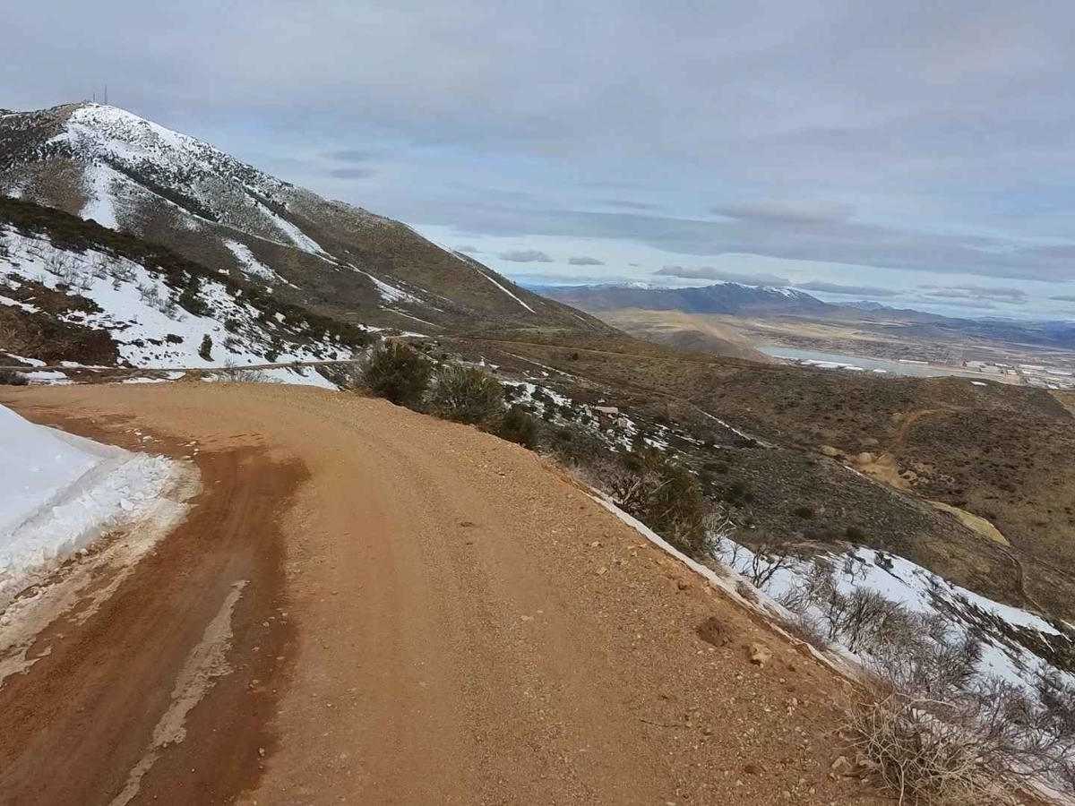 Golden Fleece Mine Road trail photo