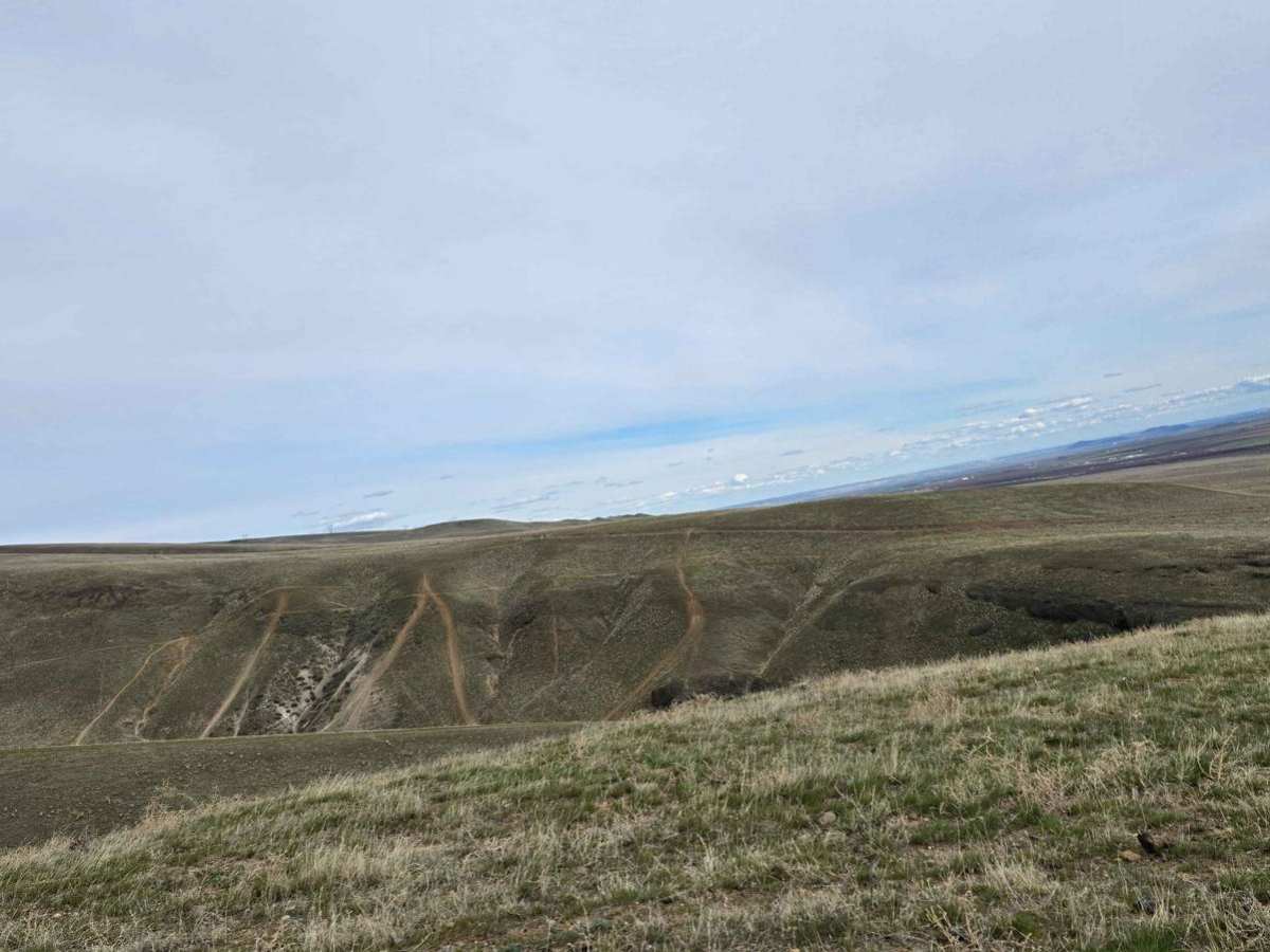West Saddle Mountains Ridge photo 2
