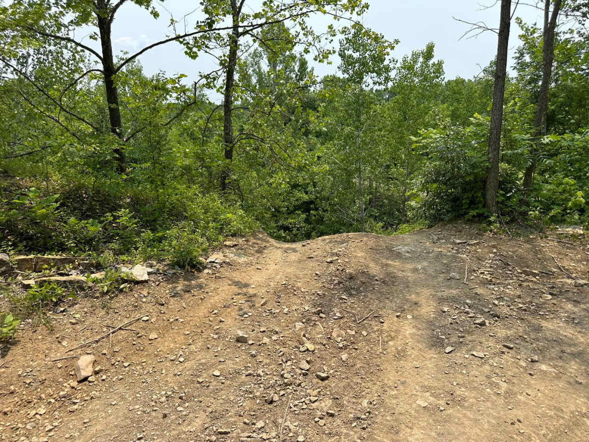 Yee Haw Ledges 108 trail photo