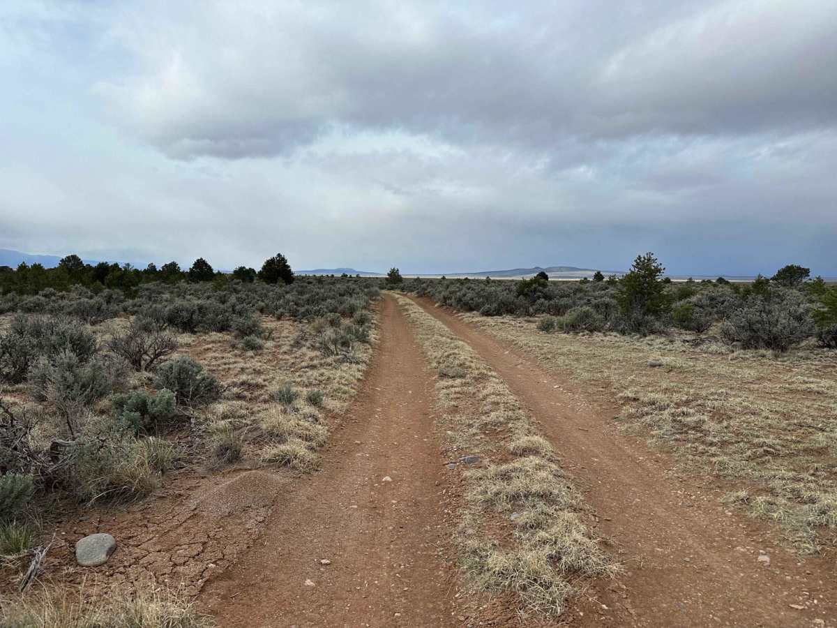 West Rim Trail photo 4