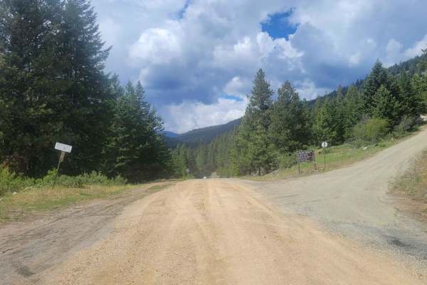 Northern Toats Coulee Road