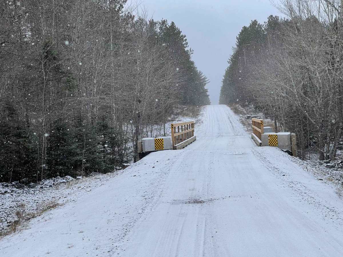 Stanley Airport Road photo 2