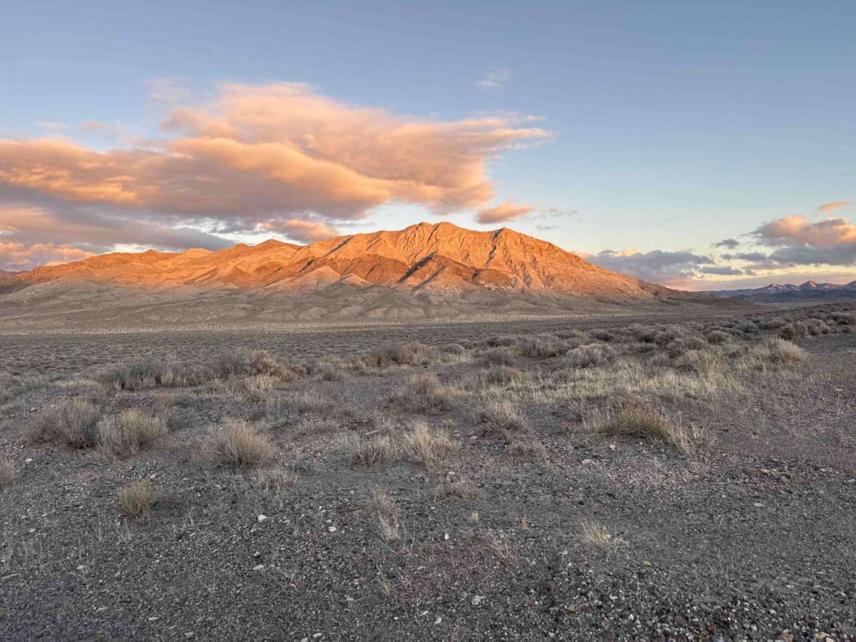 Chalk Mountain trail photo