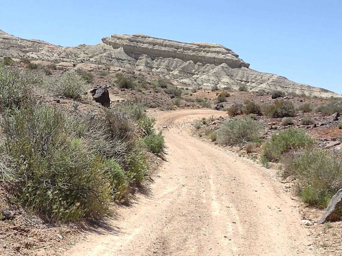 East Mesa Wash Spur trail photo