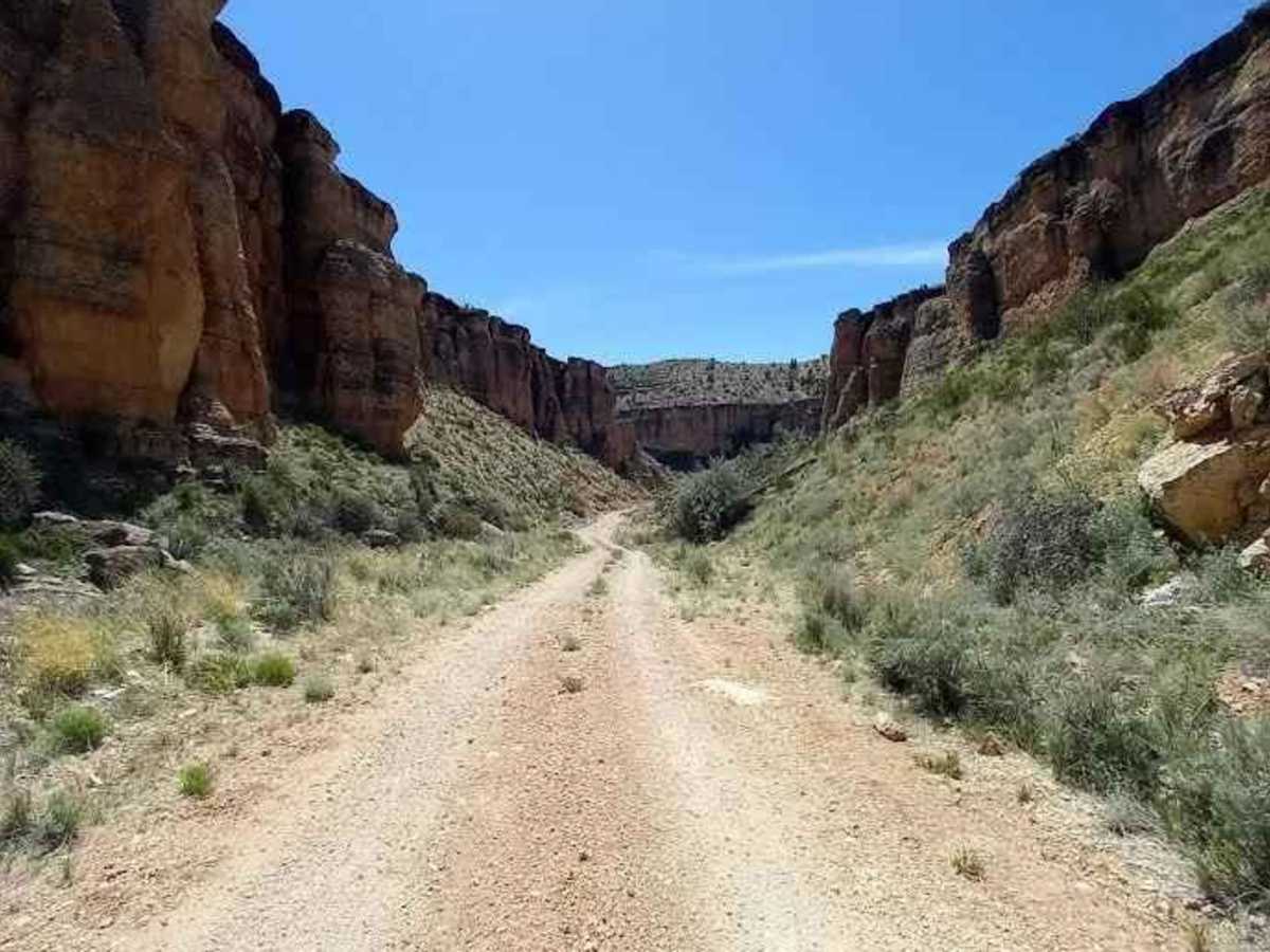 Hack Canyon Trail photo 3