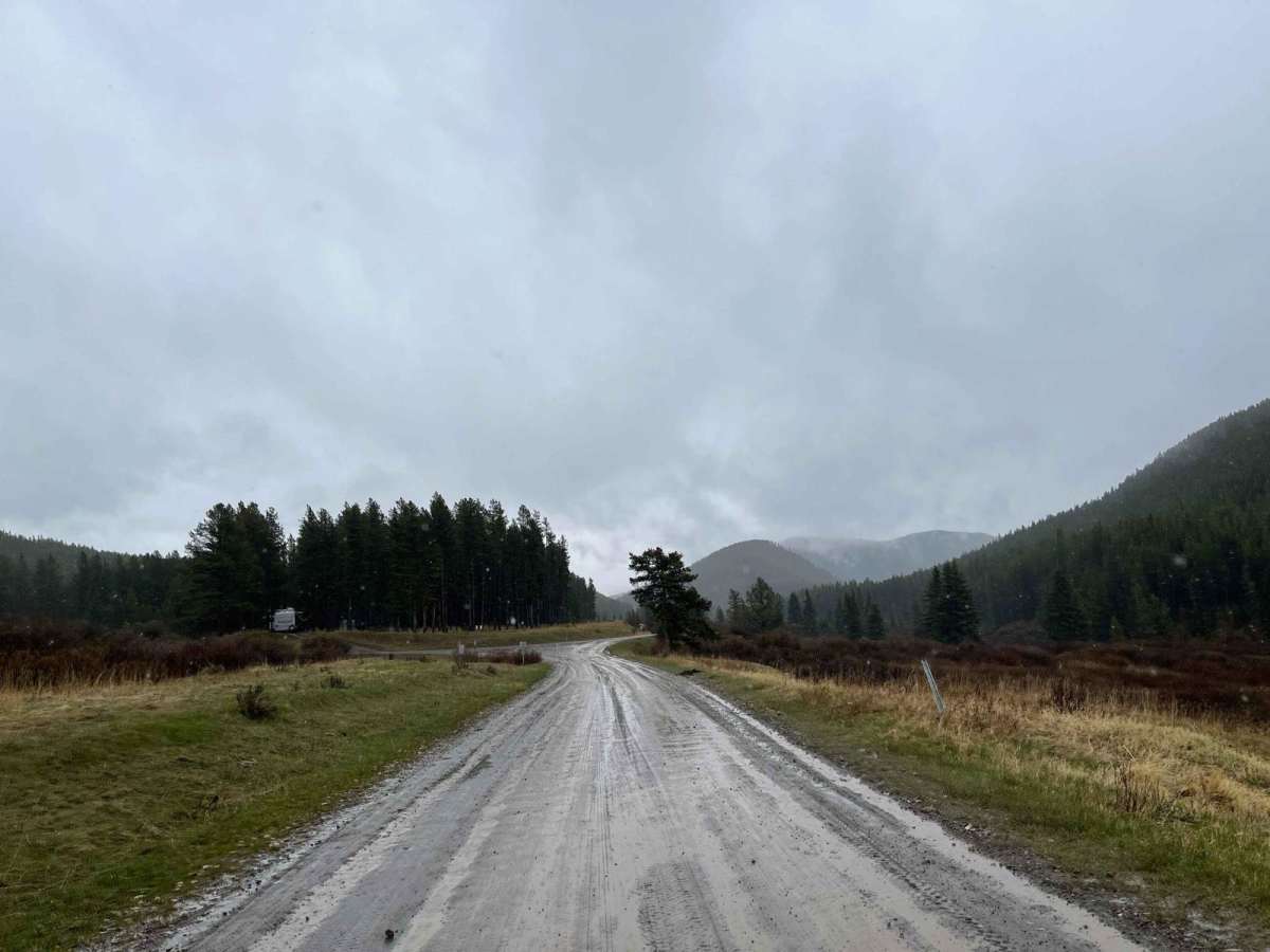 Waiparous Valley Road photo 4
