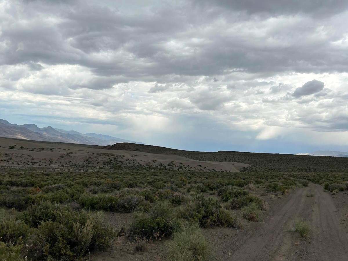 Winnemucca Lake Caves South Shore photo 6