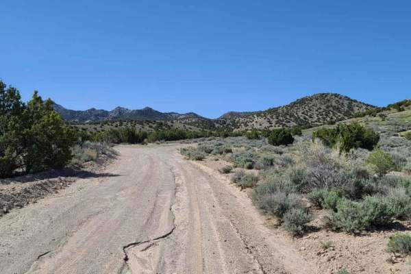 Keg Mountain Road
