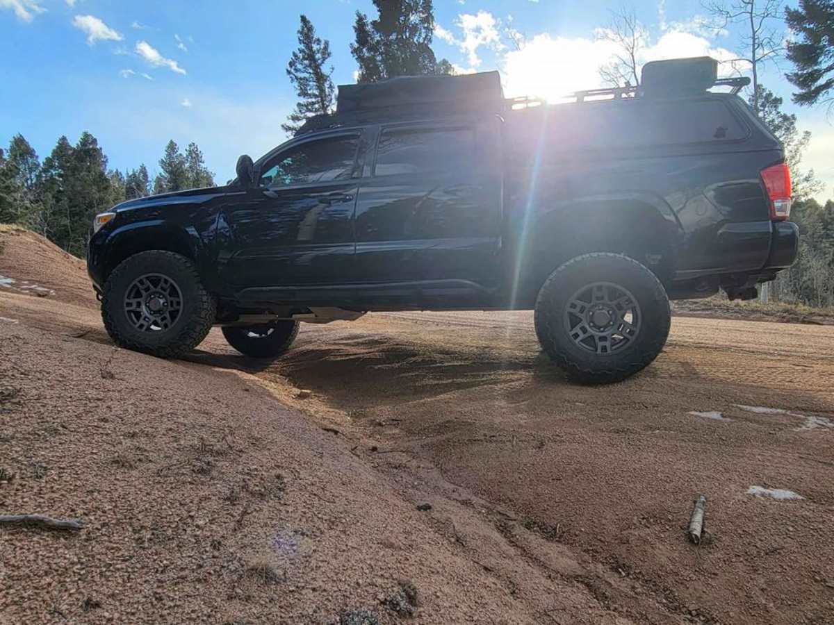 Rampart Range - FR 300 photo 2
