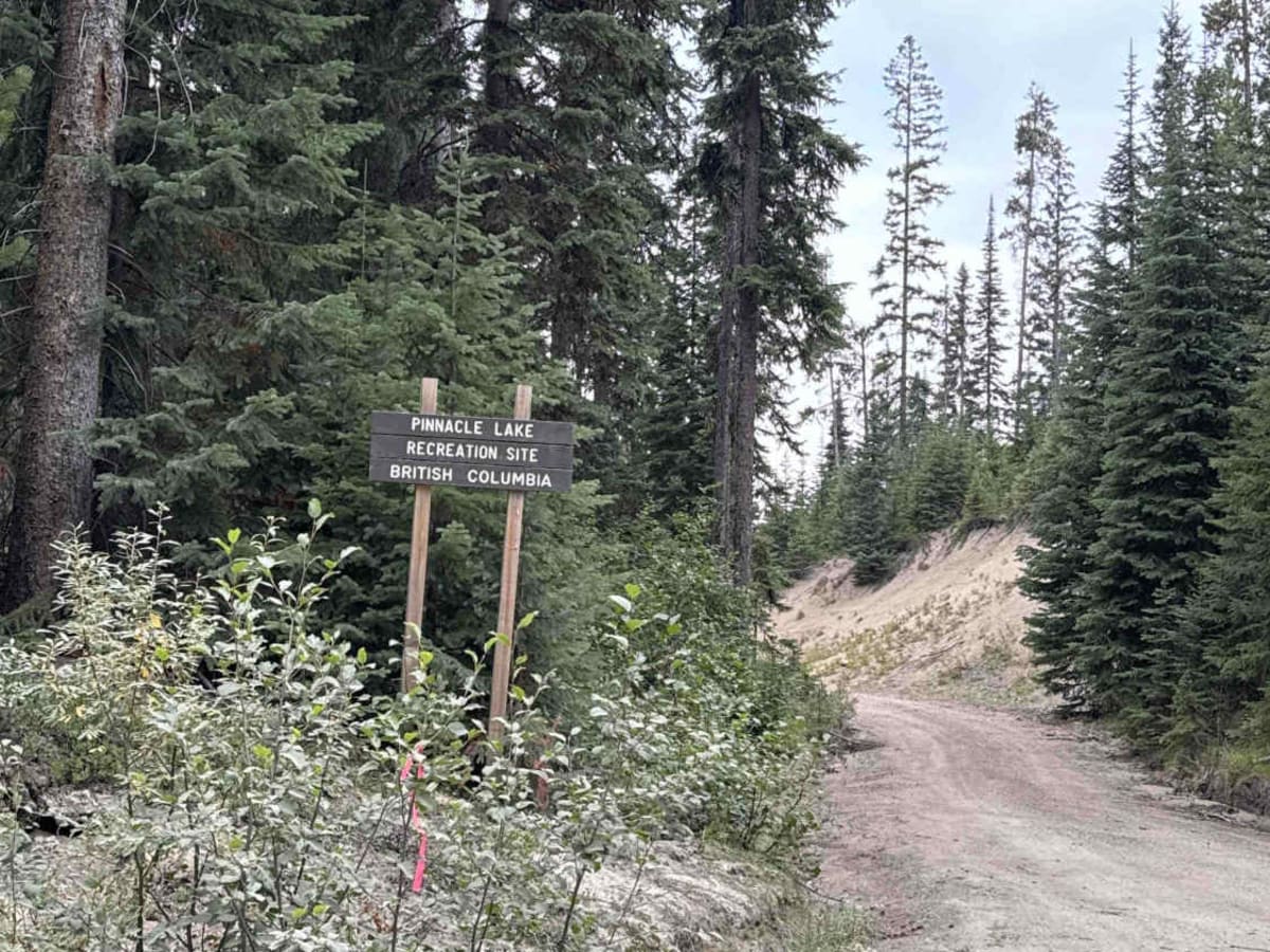 Hatheume Lake Forest Service Road trail photo