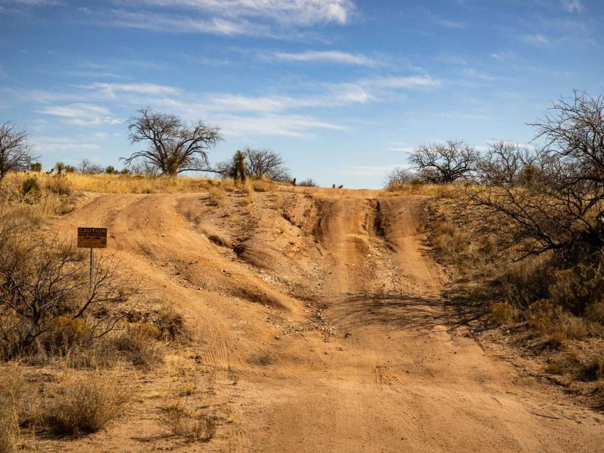 Falcon Valley Ranch Access photo 2