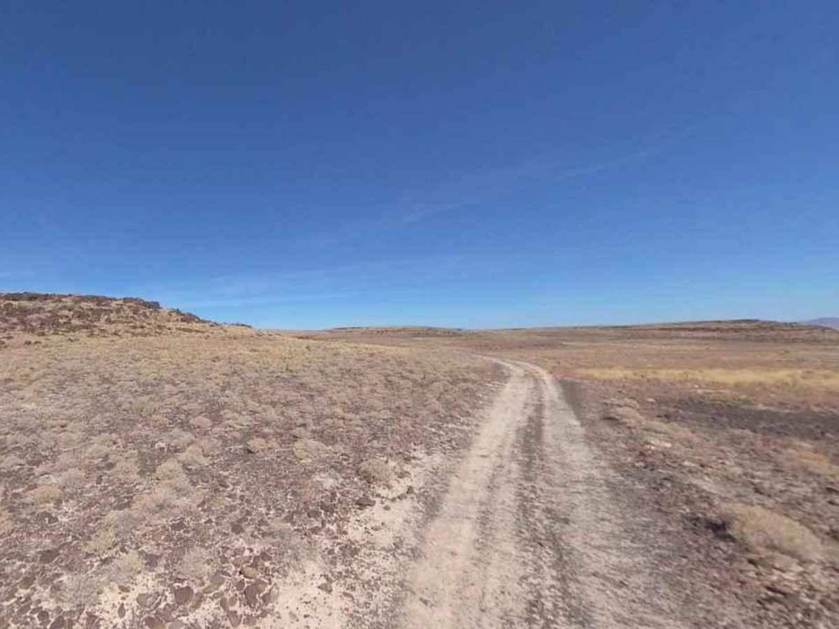 Baker Hogs Back Road photo 5