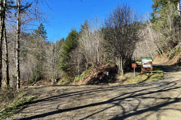 Muesial Creek Road