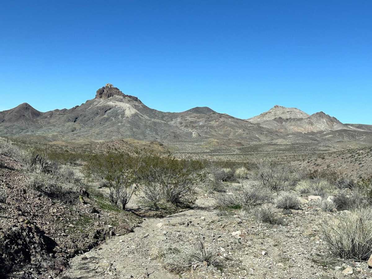 Lost Cabin Wash Trail photo 5