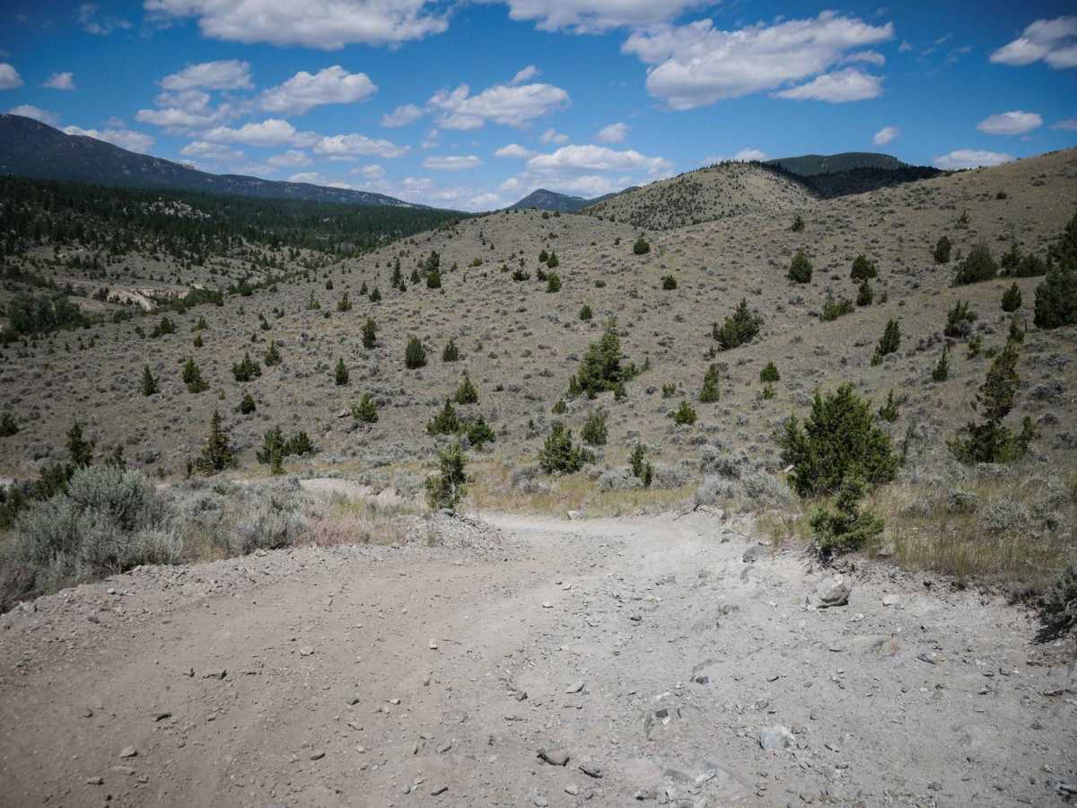BLM 16 (Pipestone Exit Trail) photo 5