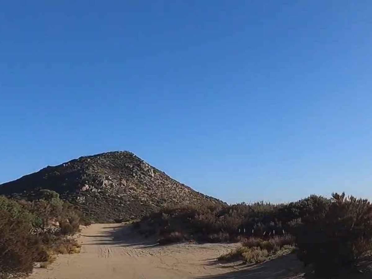 15S18 Sheephead Mountain Road photo 3