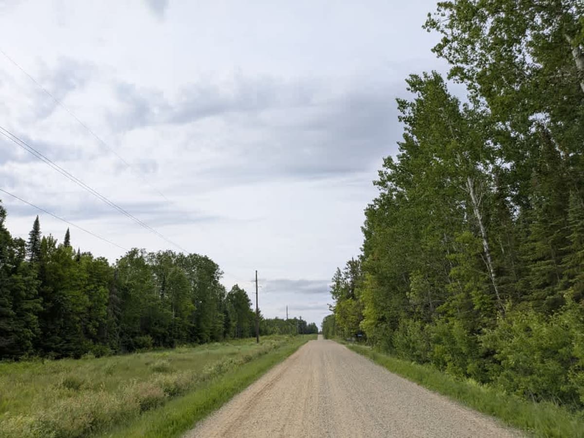 2402 photo 6
